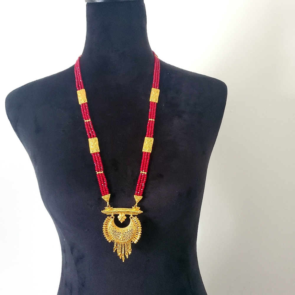 Brand new goldplated Bollywood Indian mangalsutra necklace
